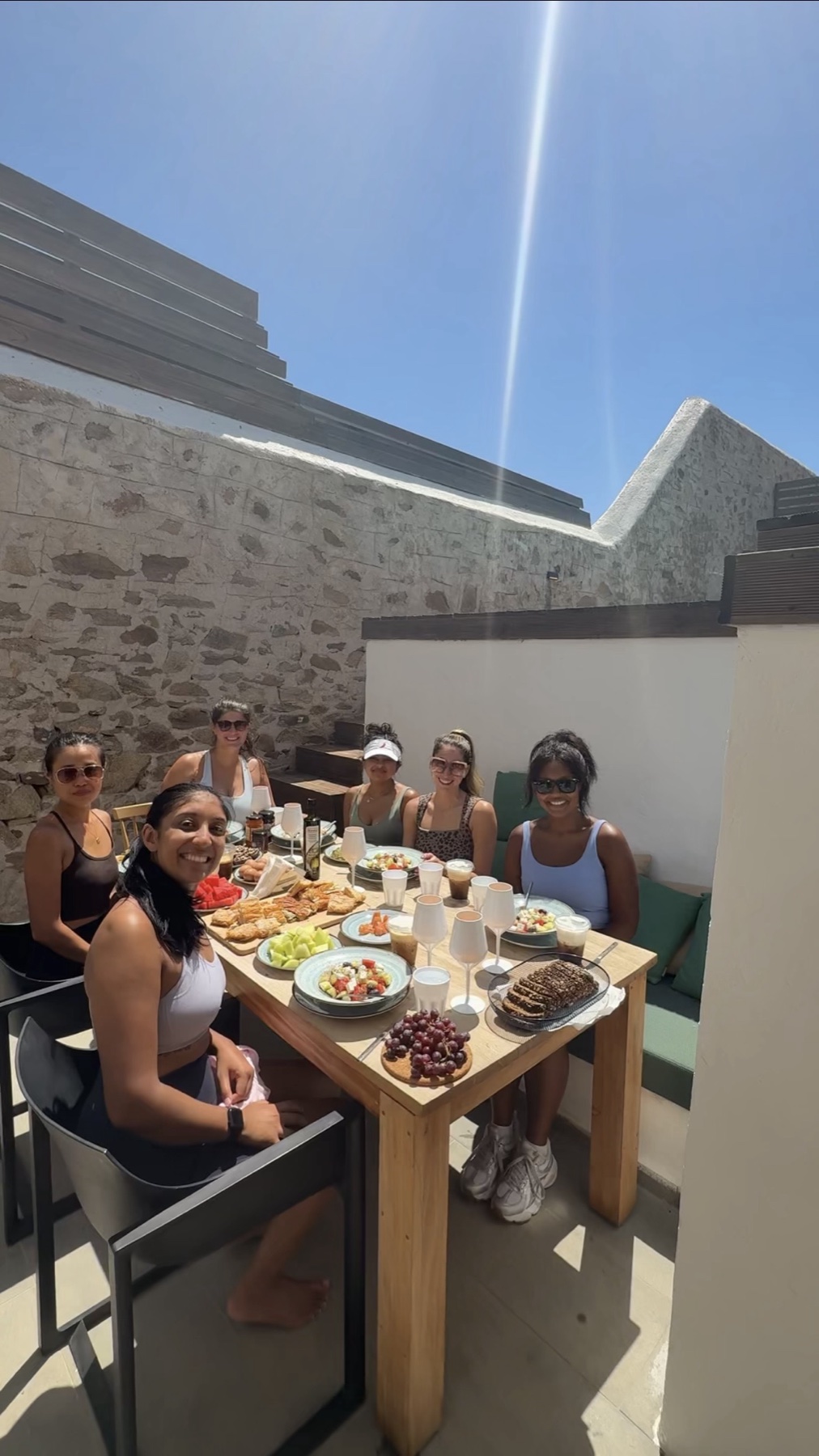 Private chef brunch table in Mykonos
