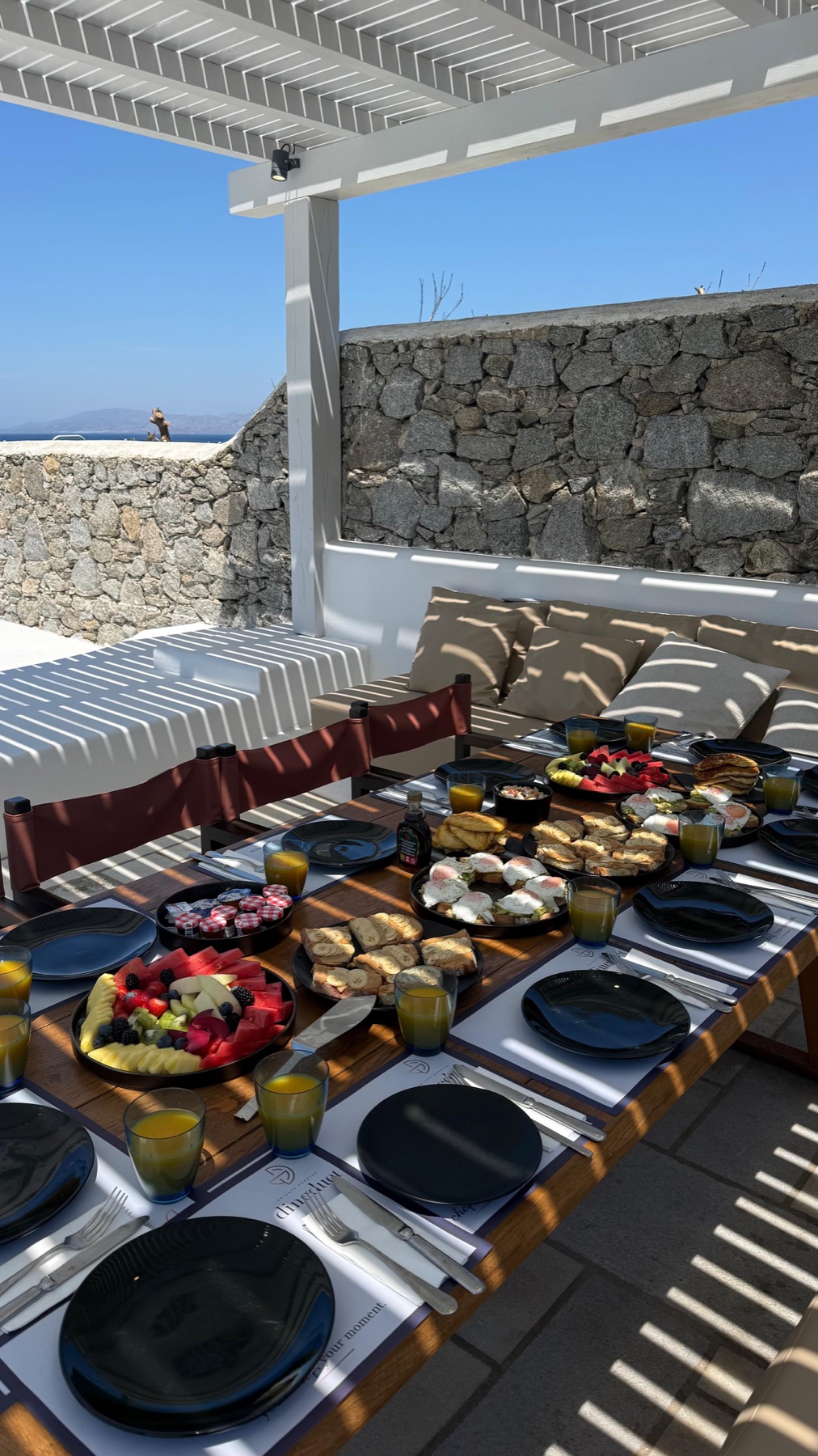 Yoga and brunch experience at a Mykonos villa